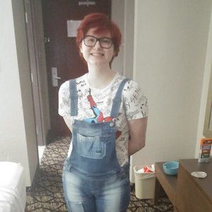 Meet your Posher, Alexis